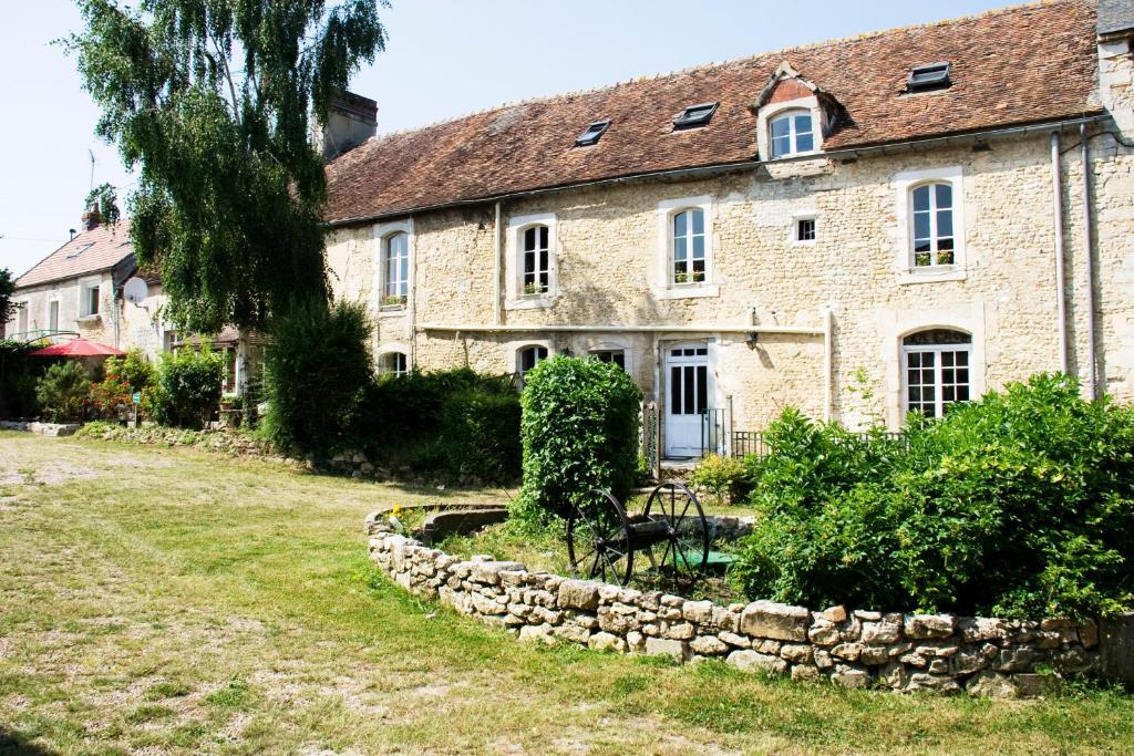 La Vieille Ferme Bed and Breakfast Fresne-la-Mere Esterno foto