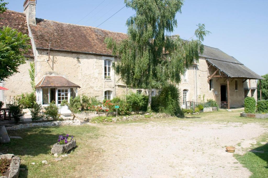 La Vieille Ferme Bed and Breakfast Fresne-la-Mere Esterno foto