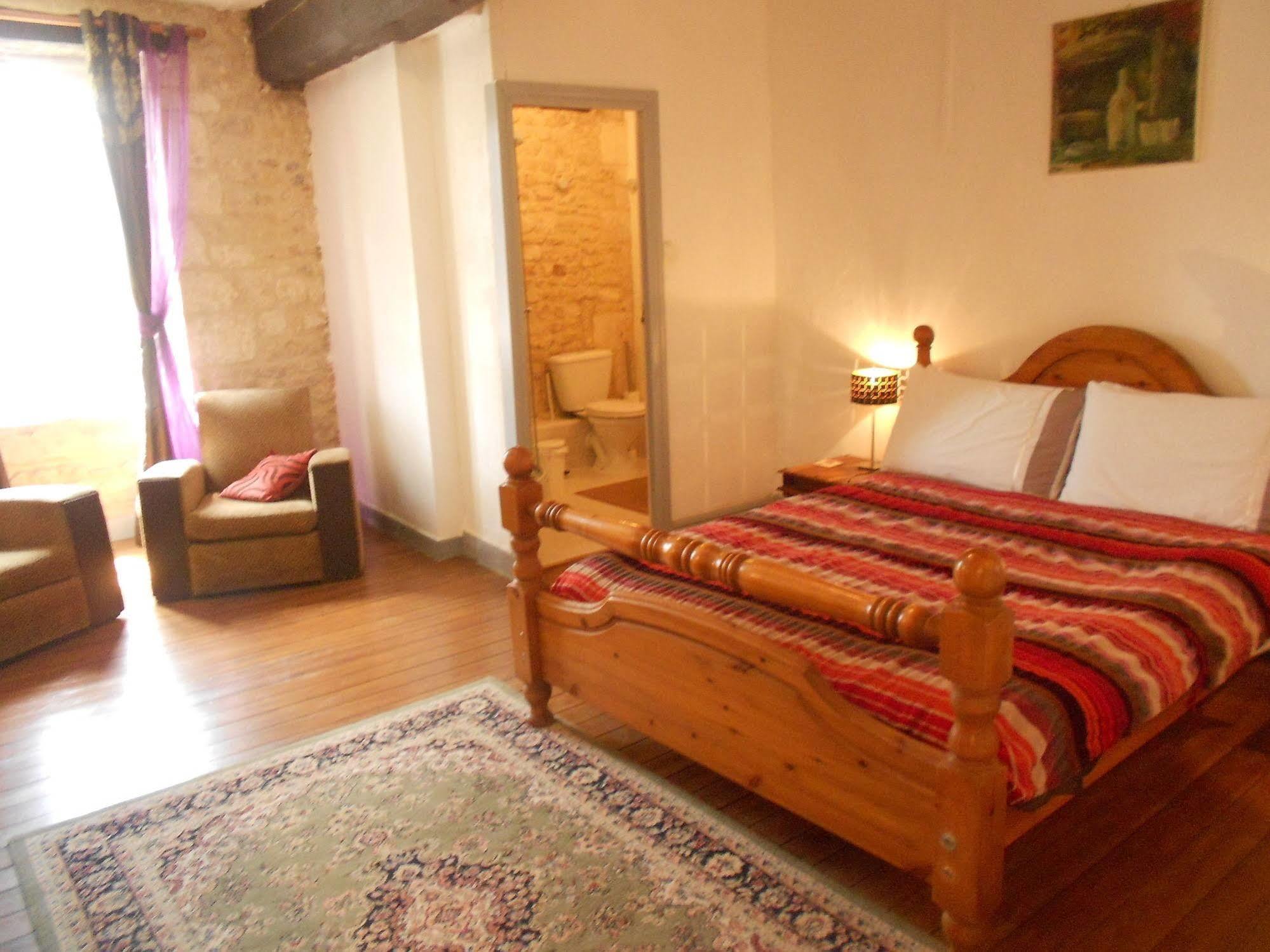 La Vieille Ferme Bed and Breakfast Fresne-la-Mere Esterno foto